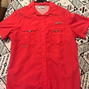 Women’s Columbia Shirt